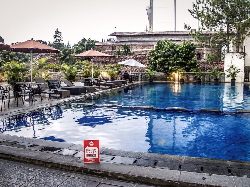 Collection O 295 Grha Ciumbuleuit Guest House บันดุง ภายนอก รูปภาพ